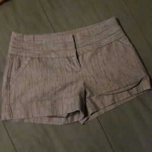 Super cute black /grey shorts